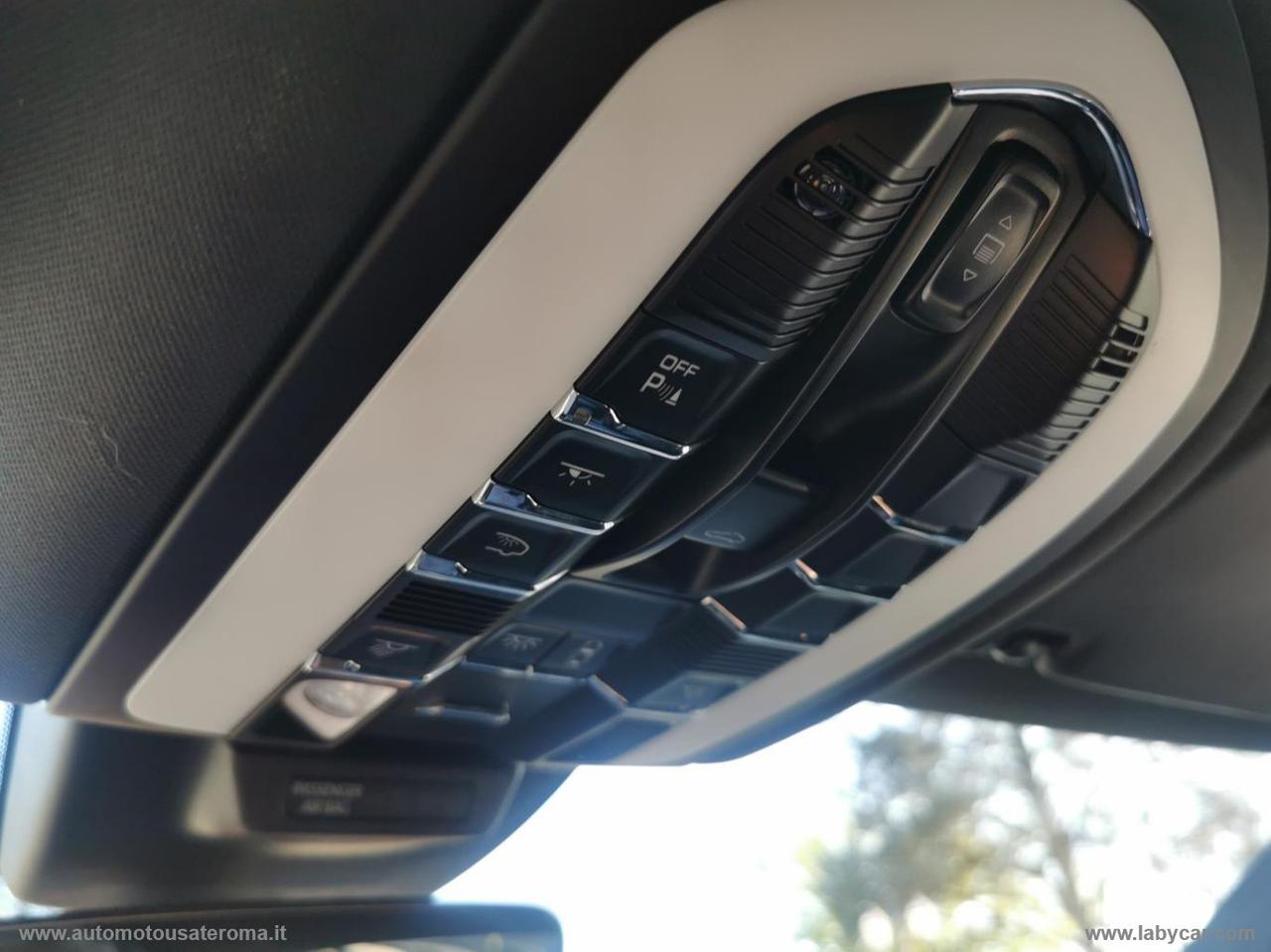 PORSCHE Macan 2.0 RATE AUTO MOTO SCOOTER