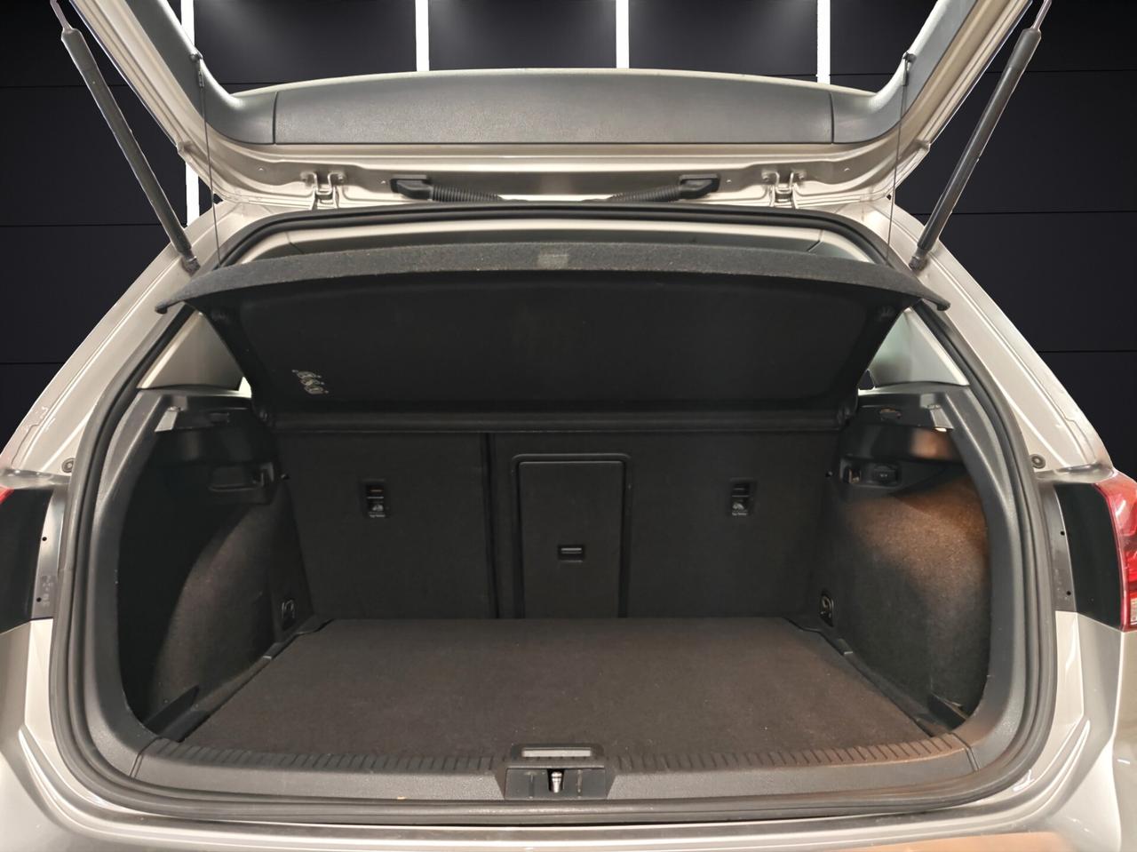 Volkswagen Golf 1.6 TDI 110 CV 5p. Highline BlueMotion Technology