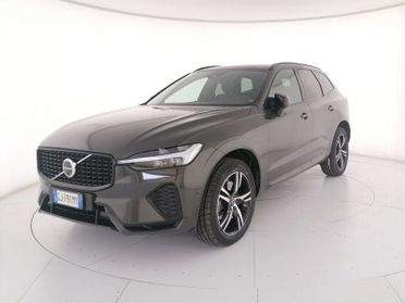 Volvo XC60 2.0 b4 R-design awd auto