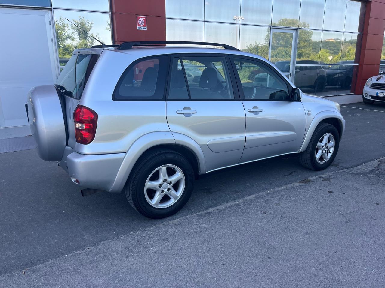 Toyota RAV 4 RAV4 2.0 Tdi D-4D cat 5 porte Sol