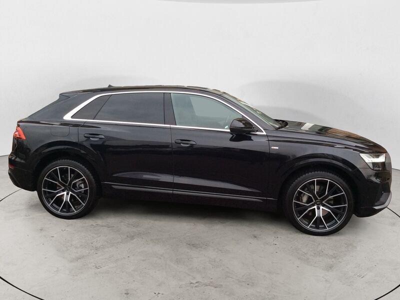 Audi Q8 50 TDI 286 CV quattro tiptronic Sport