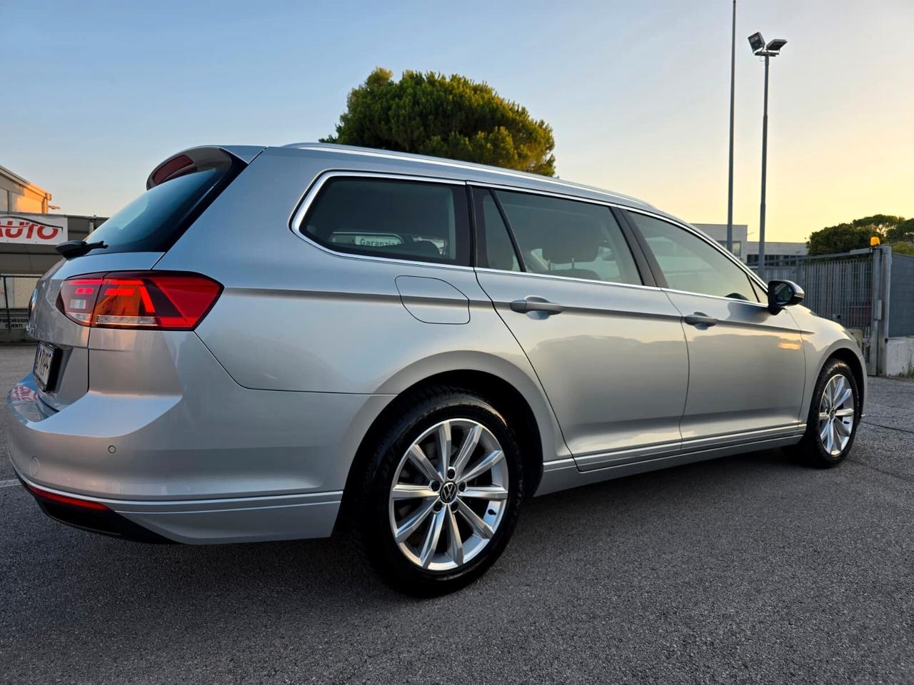 Volkswagen Passat Variant 2.0 TDI SCR EVO Business