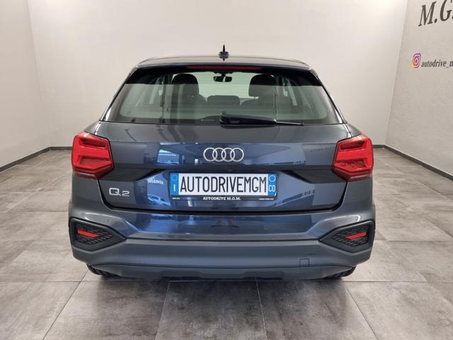 AUDI Q2 30 TDI Identity Black
