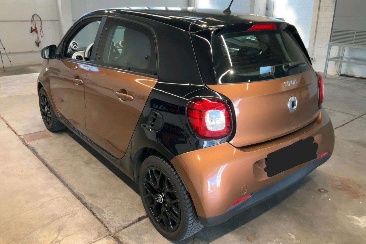 Smart ForFour 70 1.0 Prime