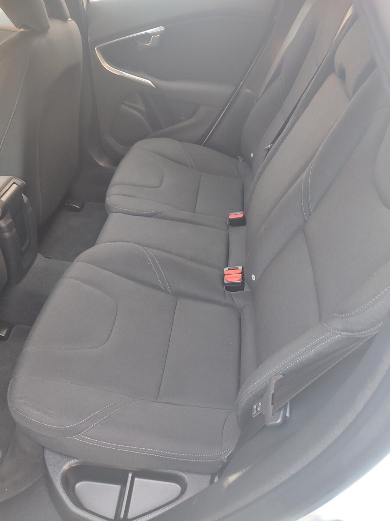 VOLVO V40 DEL 2018 DIESEL EURO6B AUTOMATICA COME NUOVA