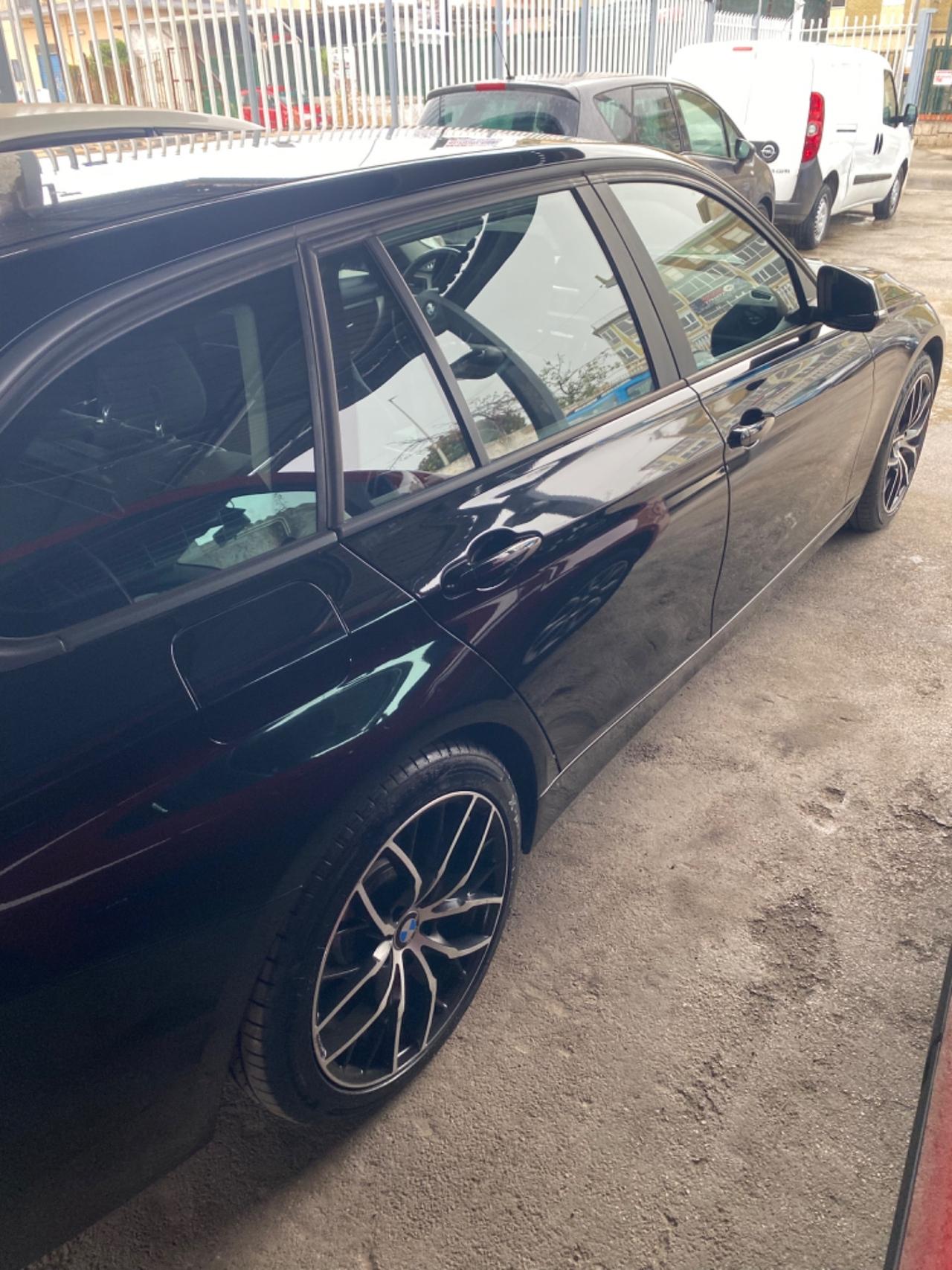 Bmw 318d Fine 2015 Full Navi Led