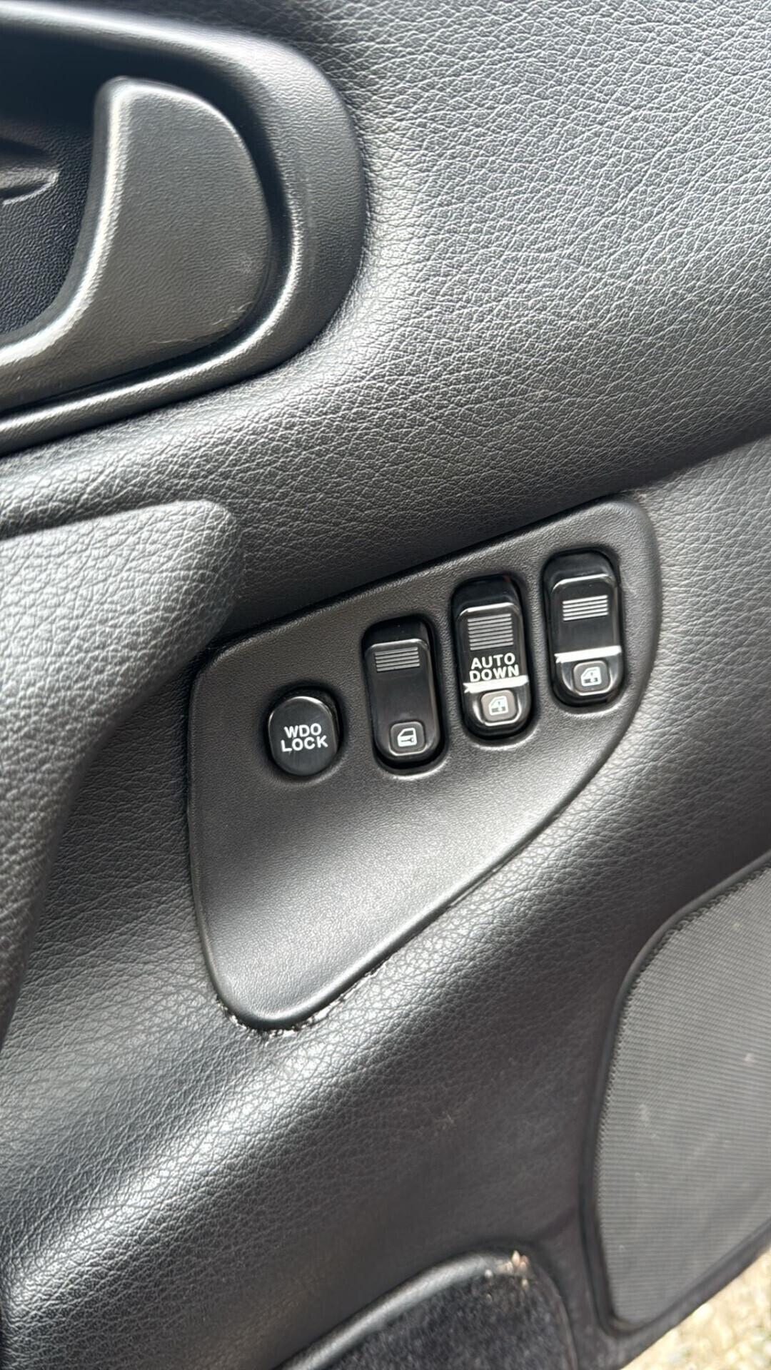 Mitsubishi Space Wagon 2.0i cat 4WD