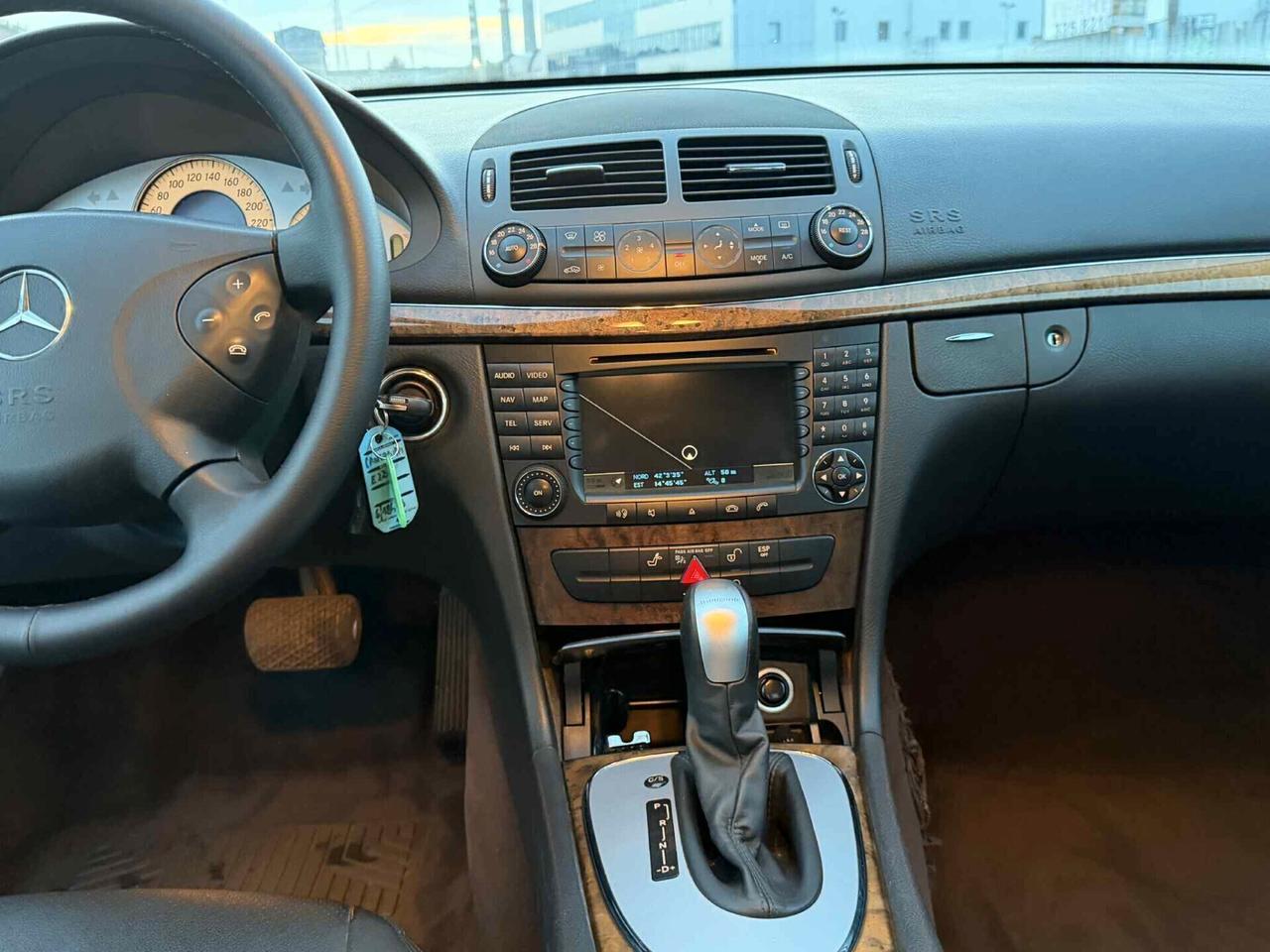 Mercedes-benz E 220 CDI cat Avantgarde