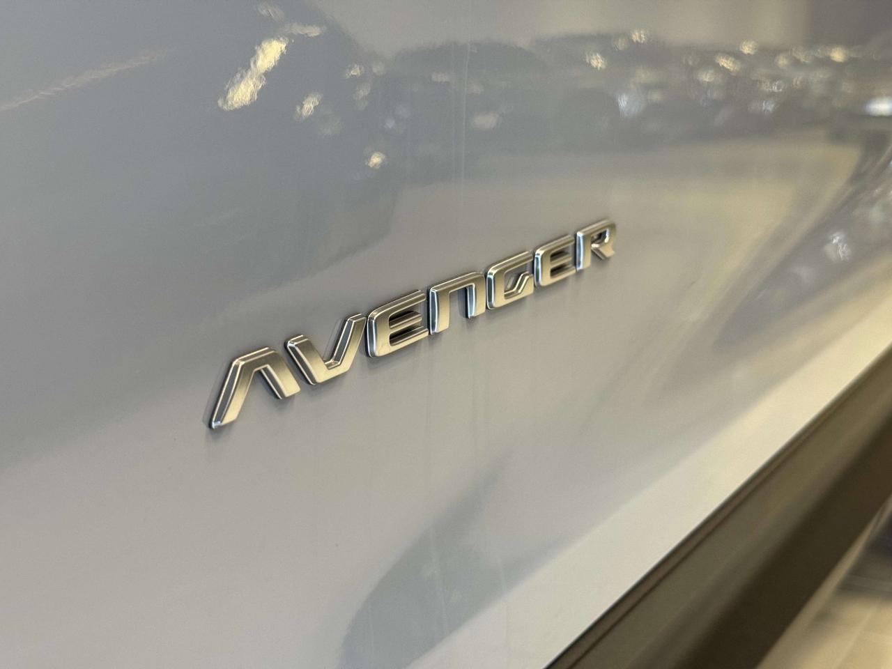 Jeep Avenger Avenger 1.2 turbo e-hybrid mhev Summit fwd 110cv edct6