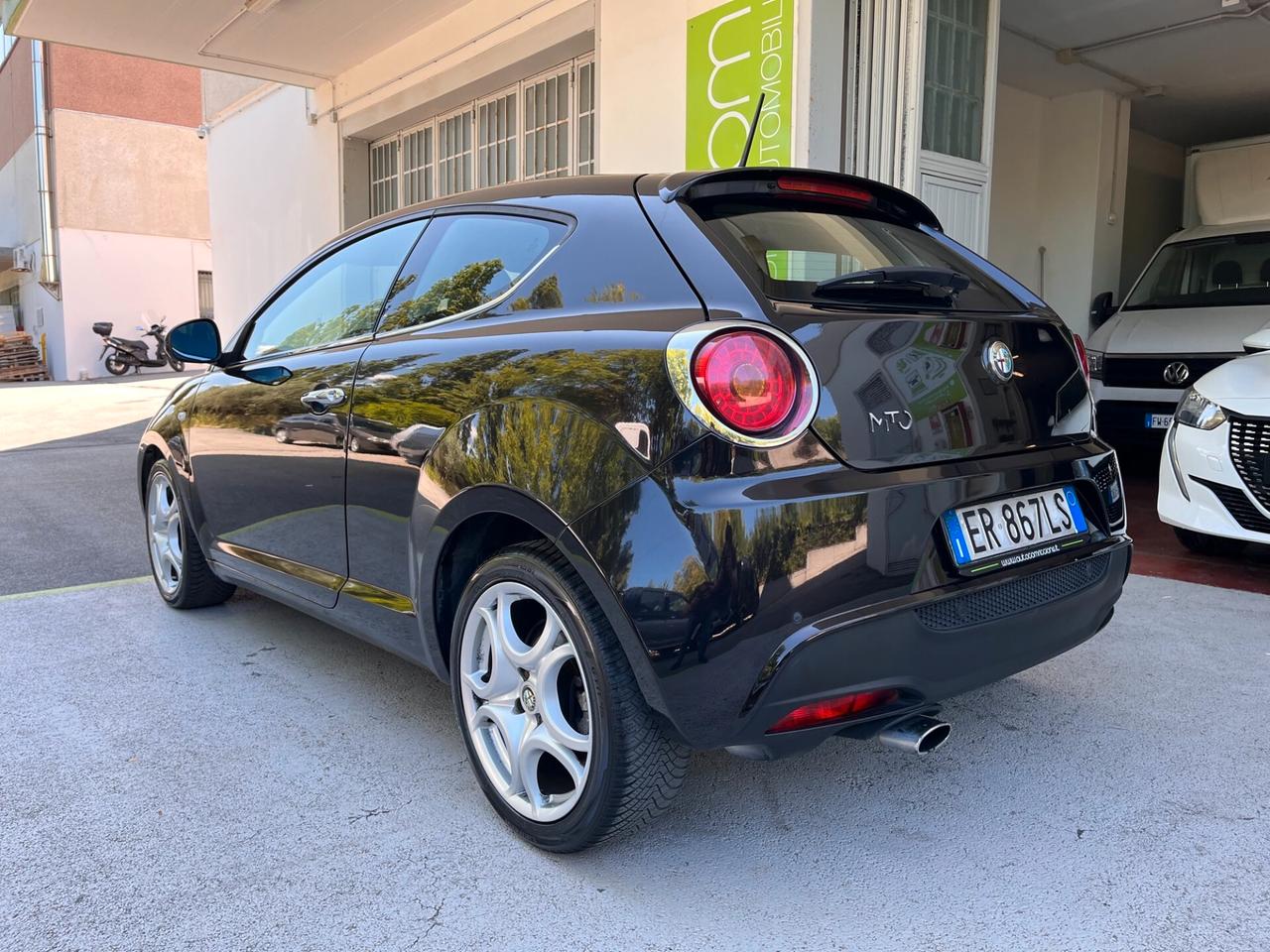 Alfa Romeo MiTo 1.3 jtdm-2 Distinctive premium