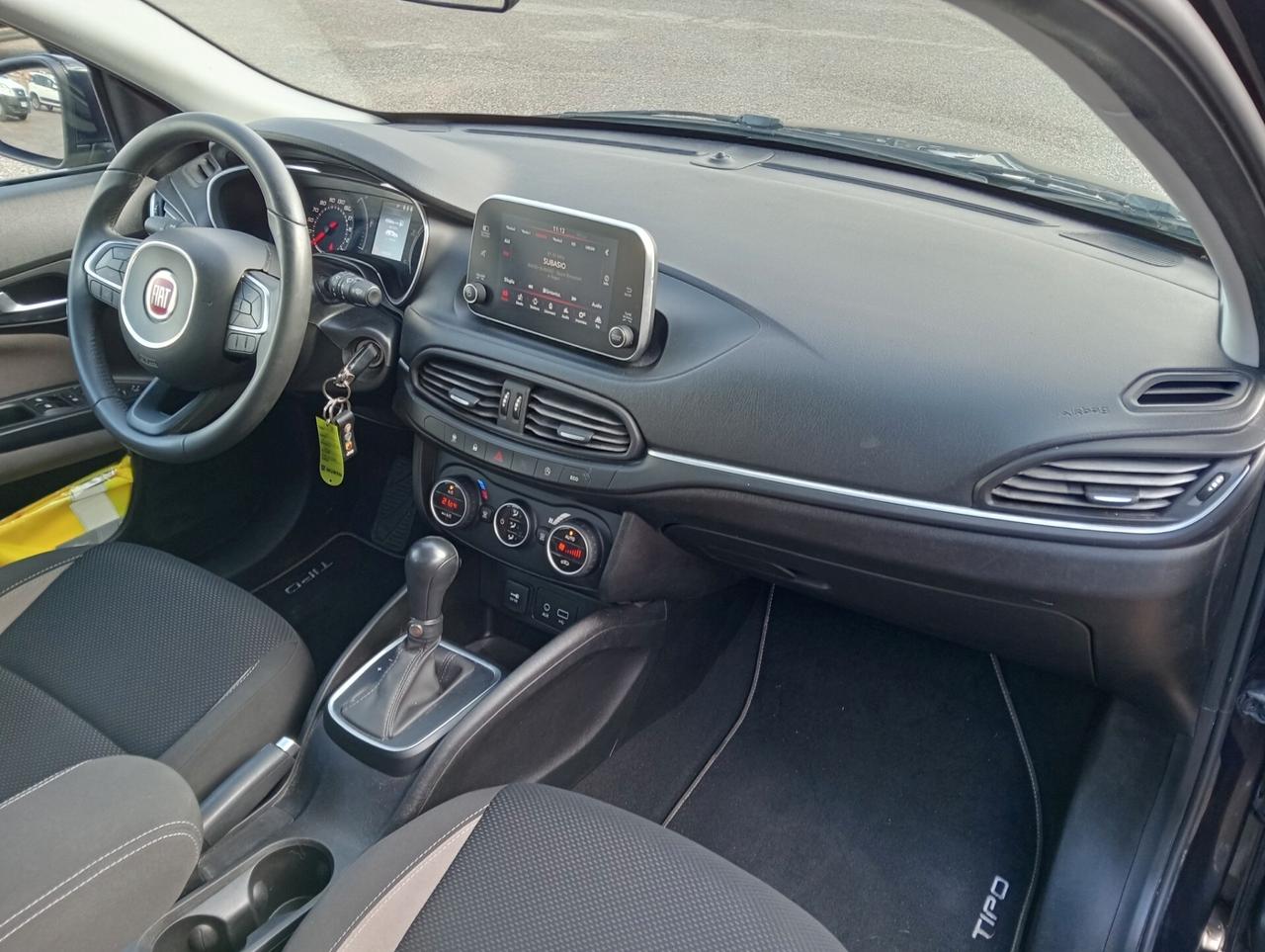 Fiat Tipo SW 1.6 Mjet 120cv DCT Lounge