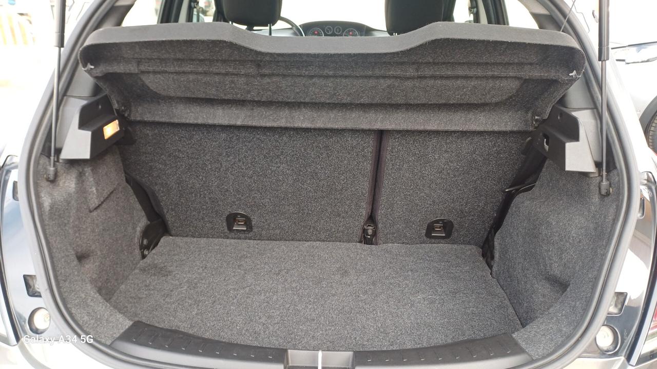 Lancia Ypsilon 1.2 69 CV 5 porte GPL Ecochic S Momodesign