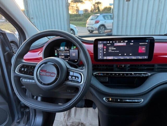 Fiat 500 500e Berlina 23,65 kWh Red x neo patentati