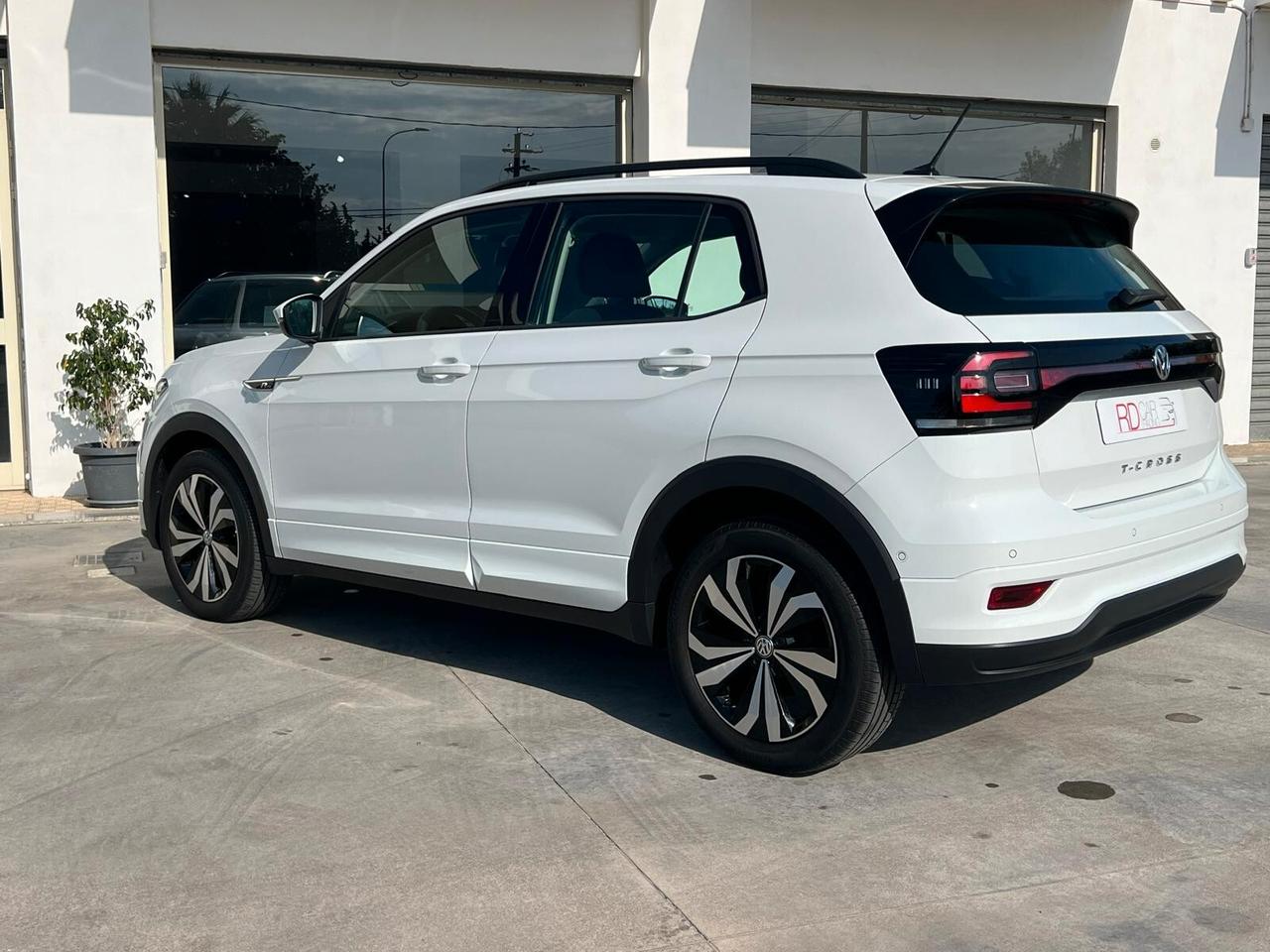 Volkswagen T-Cross 1.6 TDI R-Line