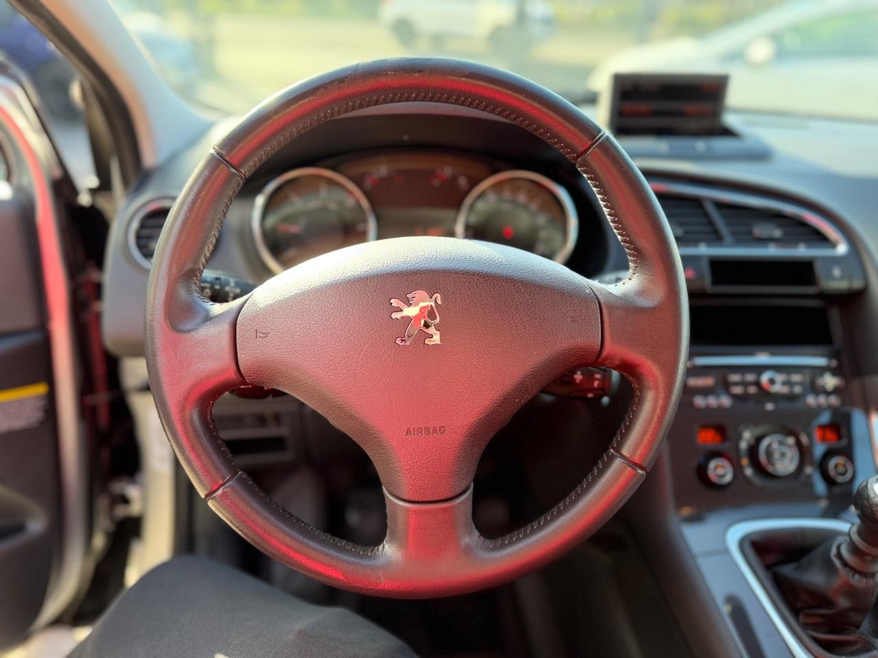 Peugeot 3008 1.6 HDi 110CV Premium