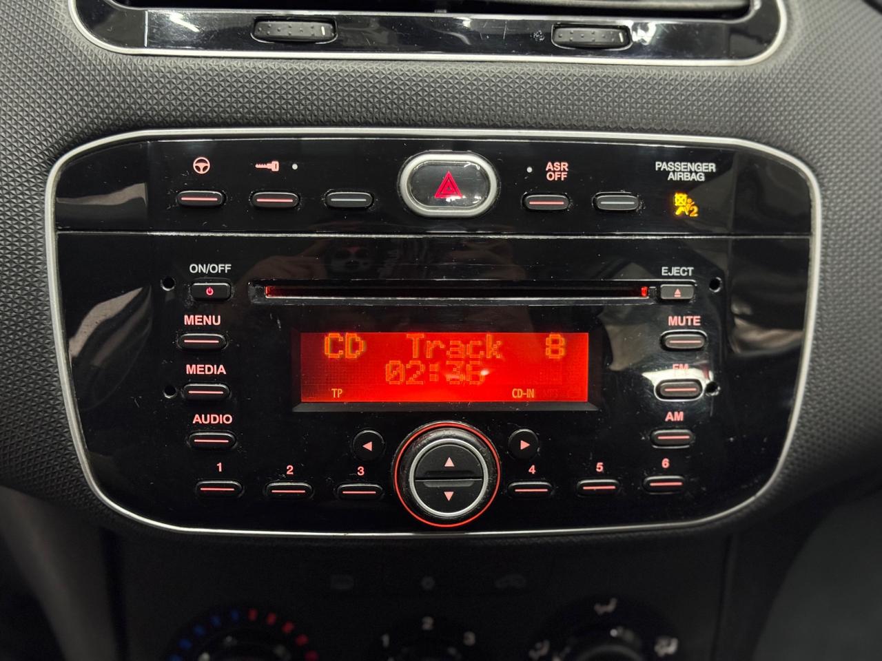 Fiat Punto 1.2 Benzina 5P ADATTA NEOPATENTATI