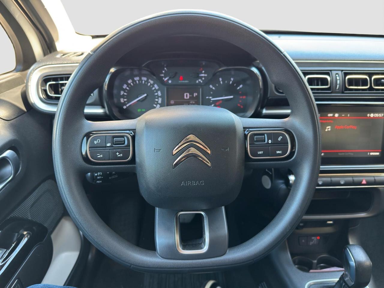 Citroen C3 1.2 110cv puretech Shine automatica 2022