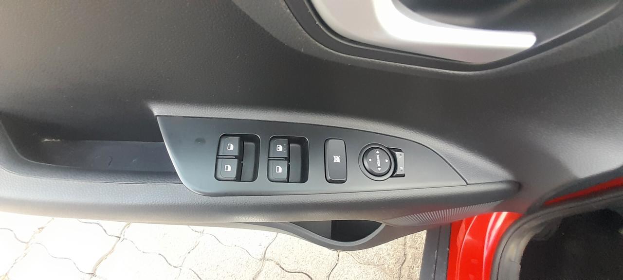 Kia Stonic 1.0 T-GDi 100 CV MHEV iMT Style