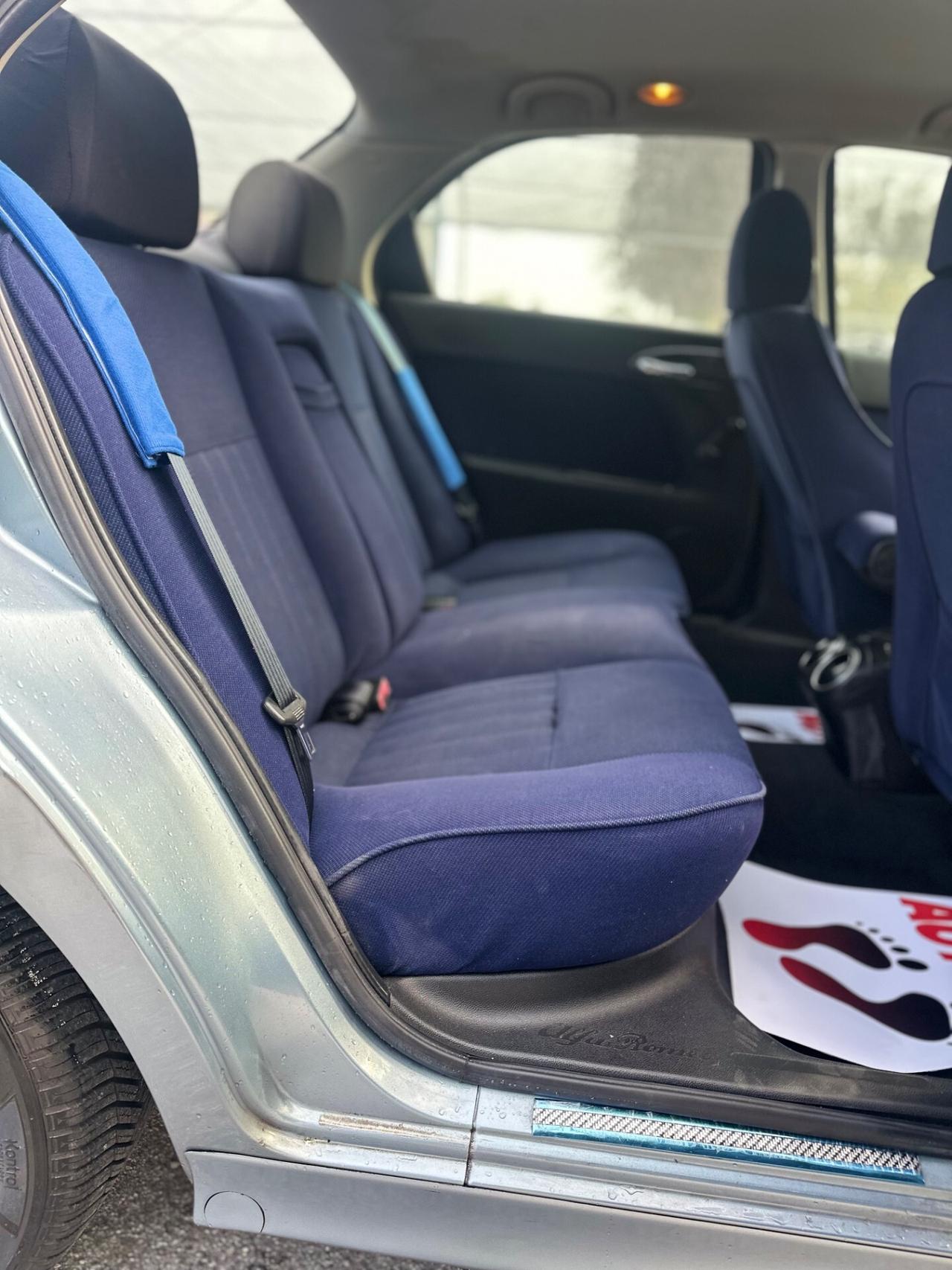 Alfa Romeo 156 1.9 JTD 16V Impression