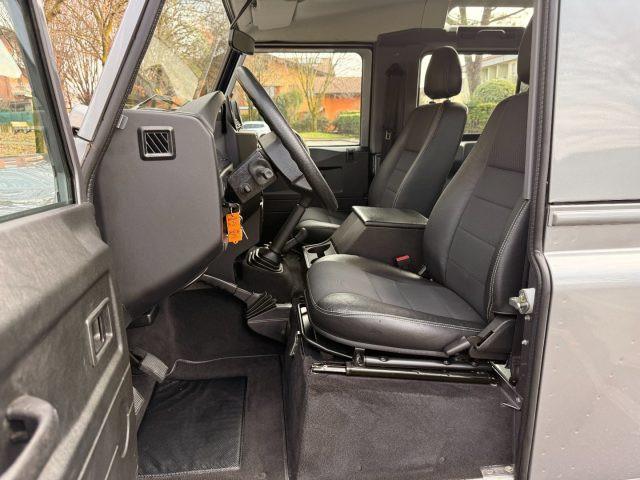 LAND ROVER Defender 90 2.2 SE TD4 Station Wagon UNICO PROPRIETARIO