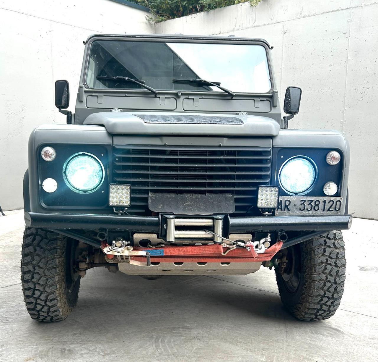 LAND ROVER 90 2.5 TDI 90 TDI AUTOCARRO 3 POSTI