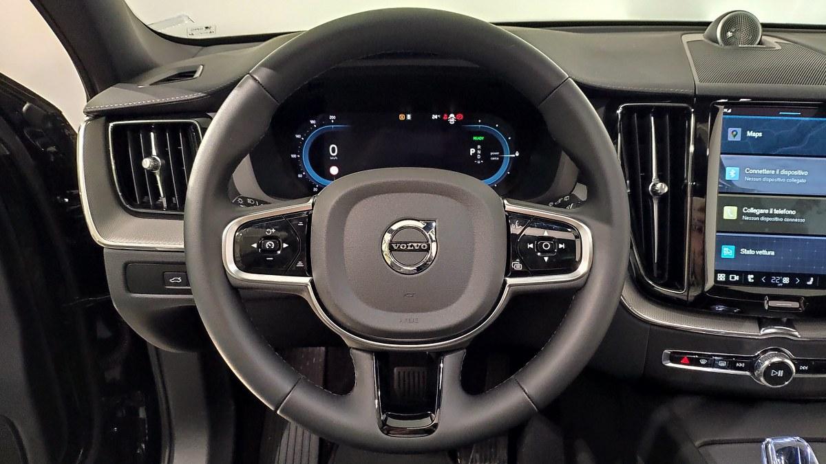 VOLVO Xc60 T8 Plug-In Hybrid Awd Aut. Ultra Black Edition