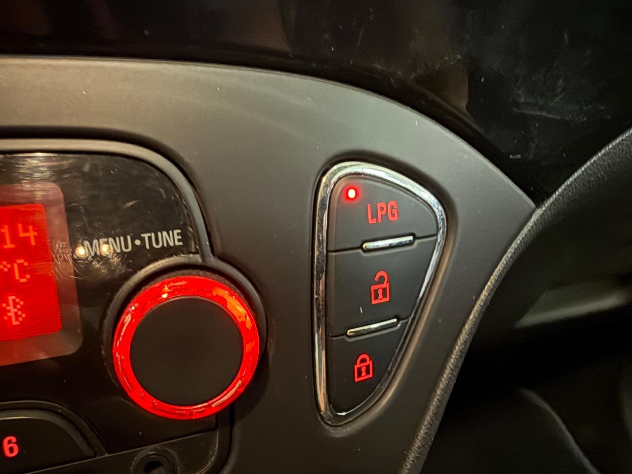 Opel Corsa 1.4 90CV GPL 5 porte Cosmo LED BLUETOOTH CRUISE