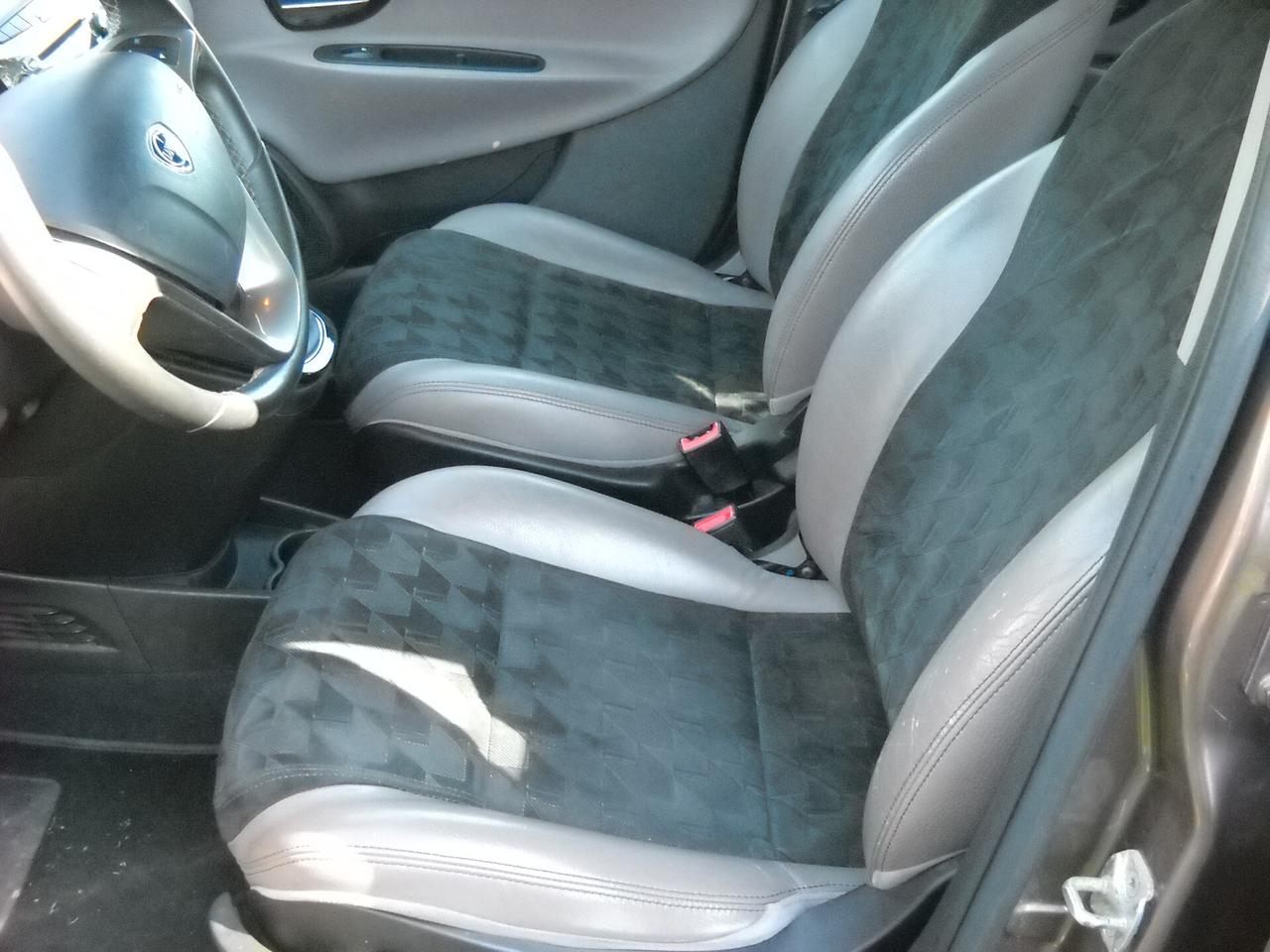 Lancia Ypsilon 1.2 69 CV 5 porte Elle