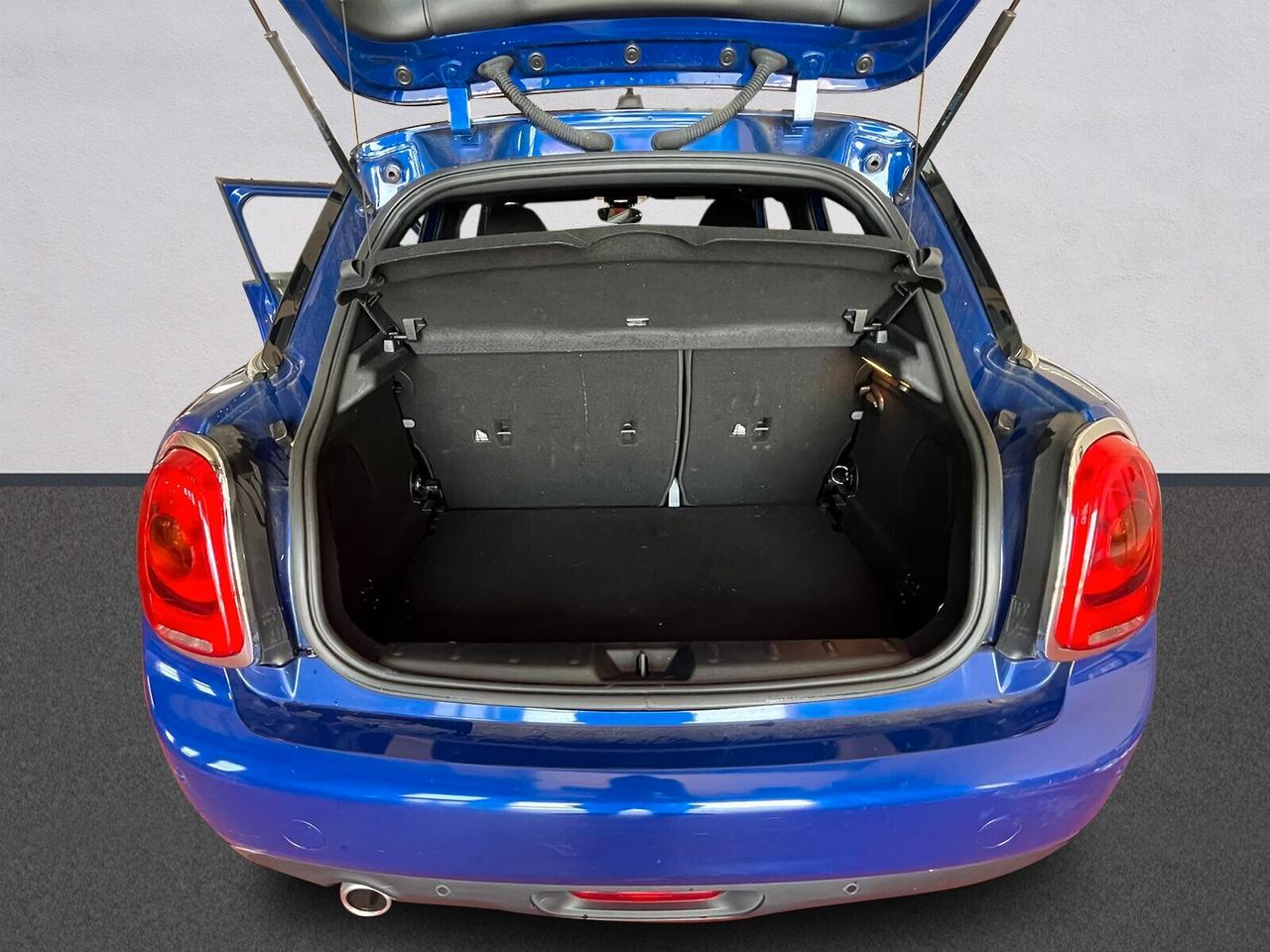 Mini Cooper | da €237 al mese