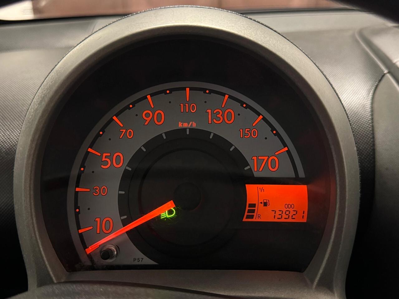 Peugeot 107 1.0 68CV 3p. Desir - Adatta a neo patentati - Frizione nuova