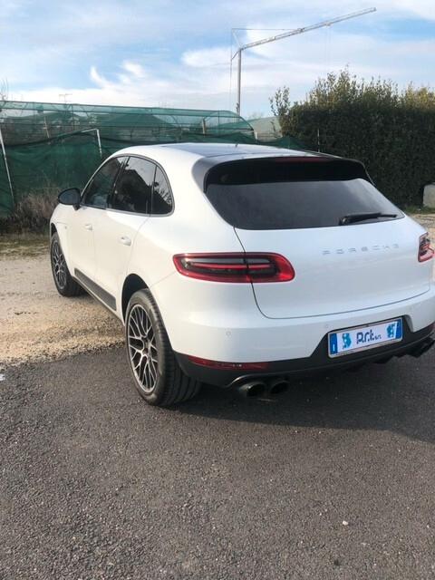 Porsche Macan 2.0