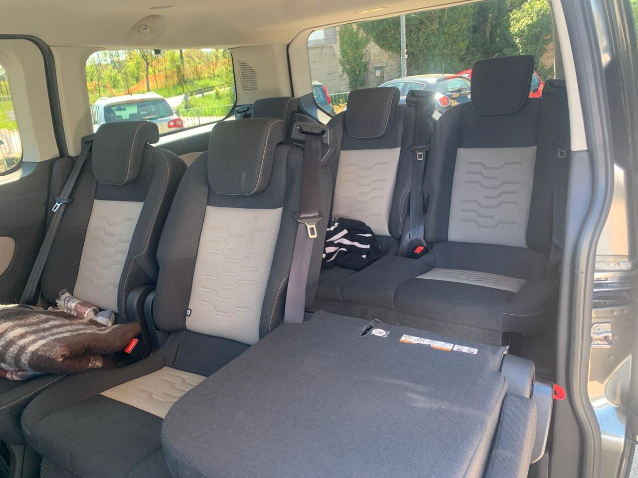 Ford Tourneo titanium- tdi 8 posti full optional anno 2017 150000 km-garanzia-tutto tagliandato-unico proprietario