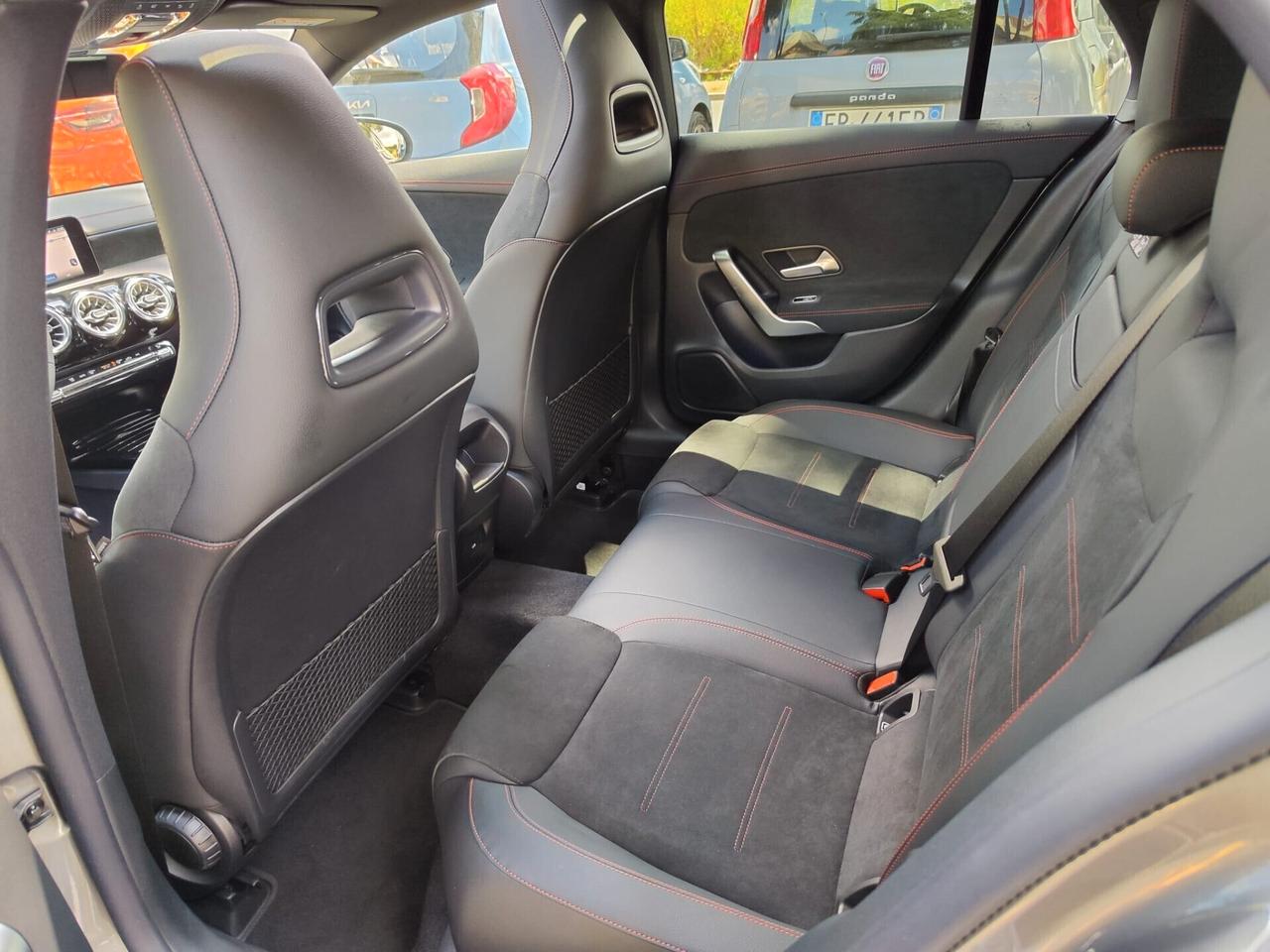Mercedes CLA 220d Auto 4Matic S.B. Premium AMG PACK NIGHT