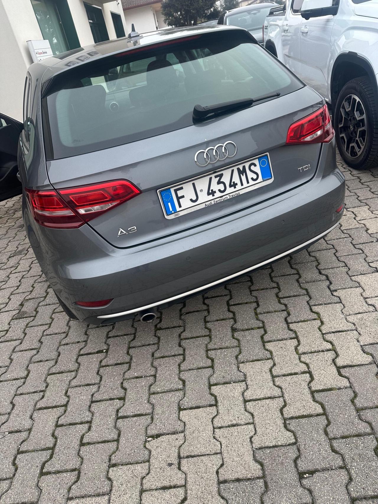 Audi A3 SPB 1.6 TDI S tronic Design