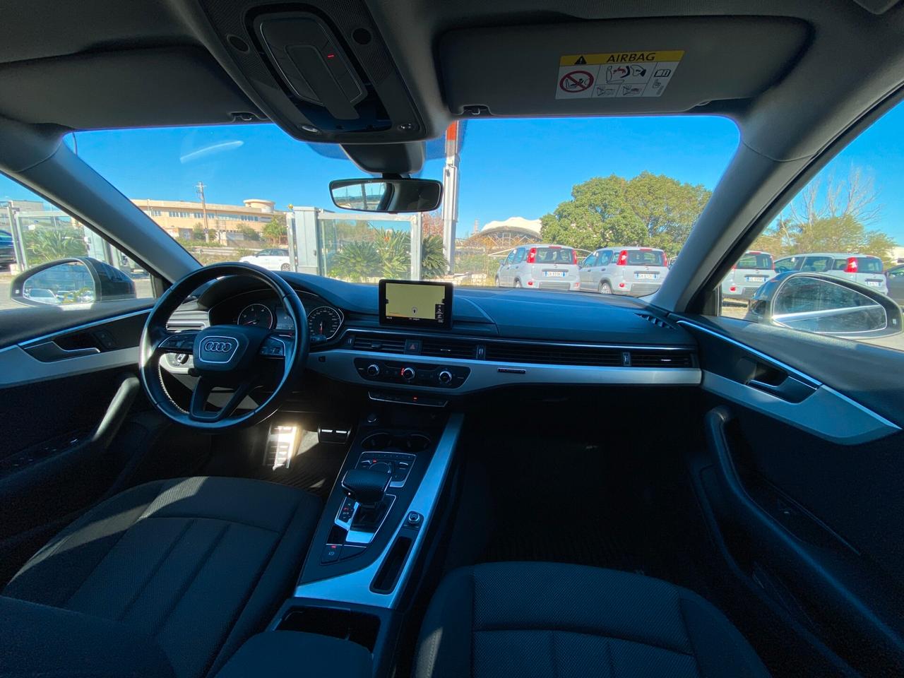 Audi A4 Avant 2.0 tdi S-Line 150cv s-tronic