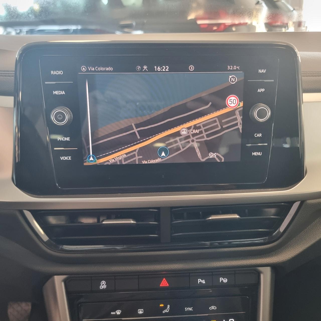 VOLKSWAGEN T-ROC LIFE 2.0 TDI 115cv Euro 6E