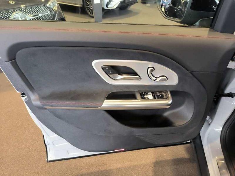 Mercedes-Benz GLB 350 4Matic EQ AMG Line Premium