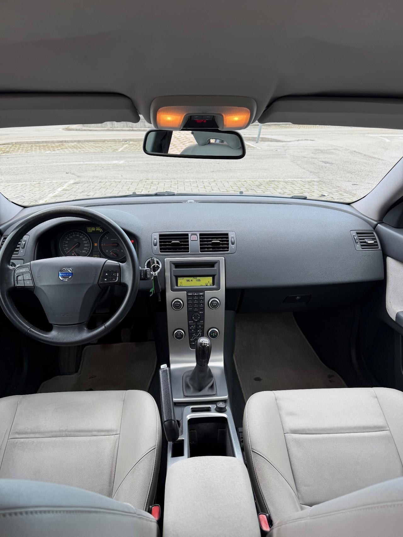 Volvo V50 2.0 D cat Summum