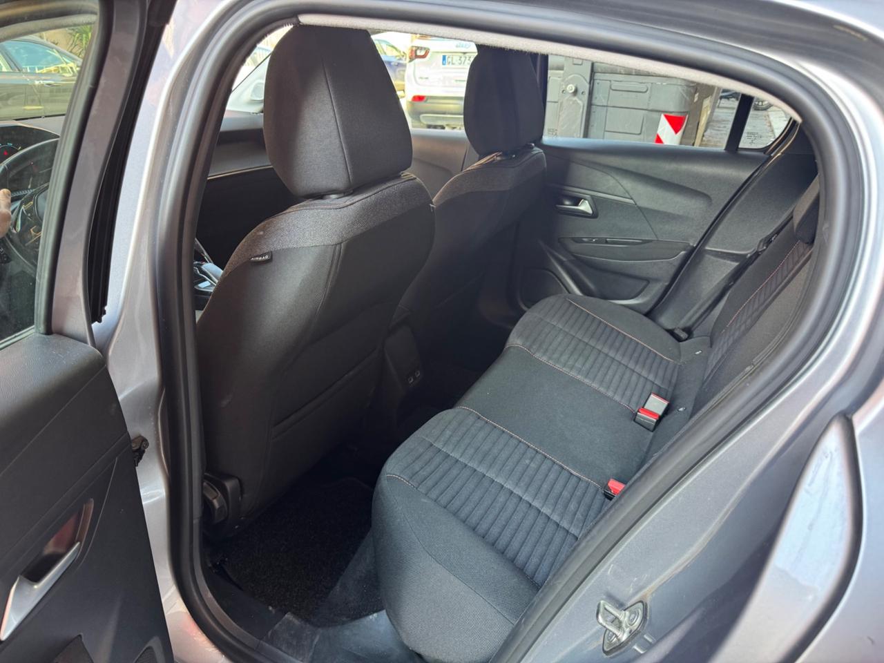 Peugeot 208e elettrico 5 porte Allure *NO VINCOLI*