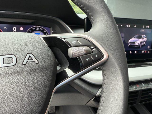 SKODA Octavia 2.0 TDI DSG Selection LED ACC DAB+ Smart Link