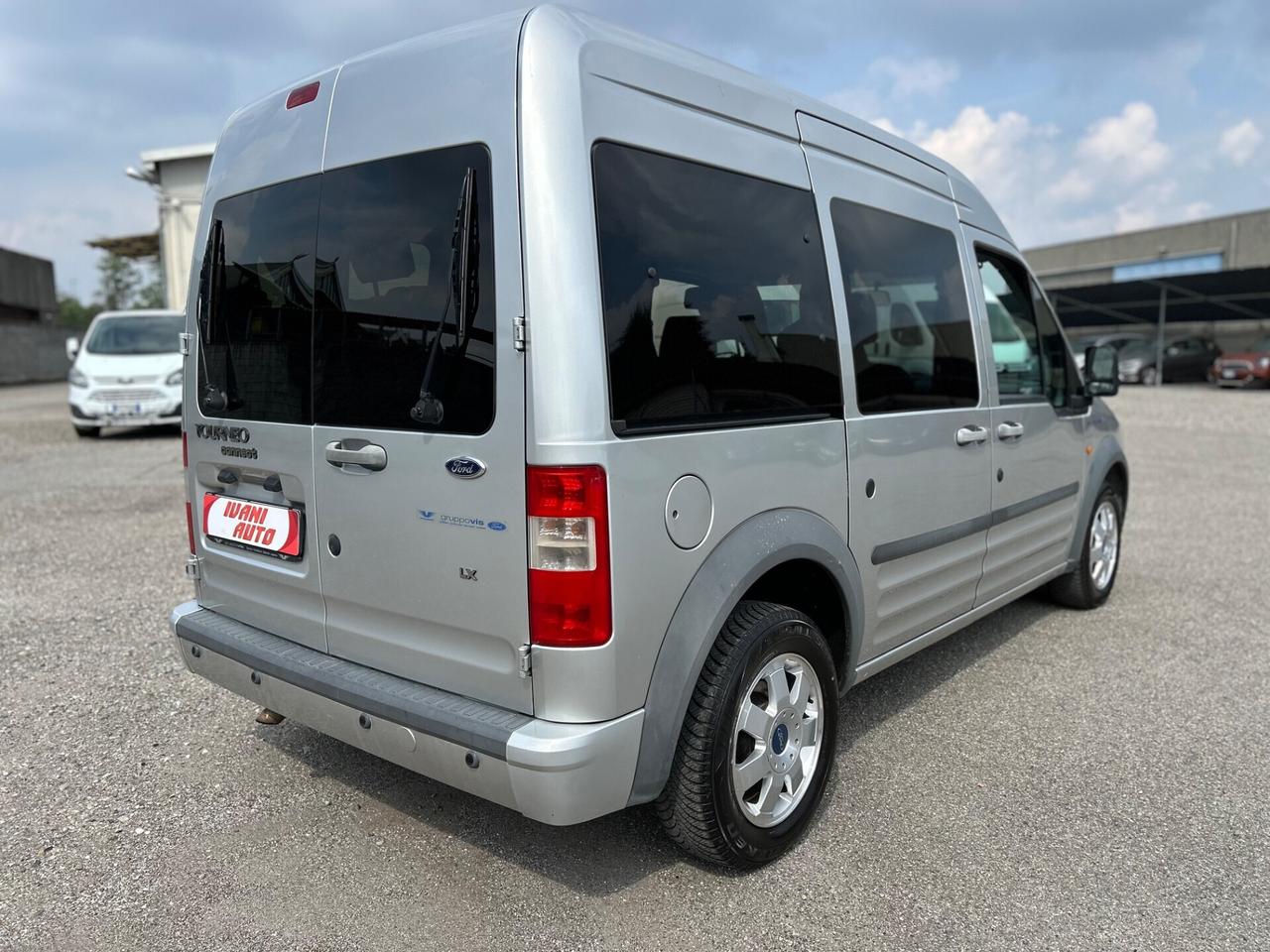 Ford Transit Connect Tourneo 8 POSTI
