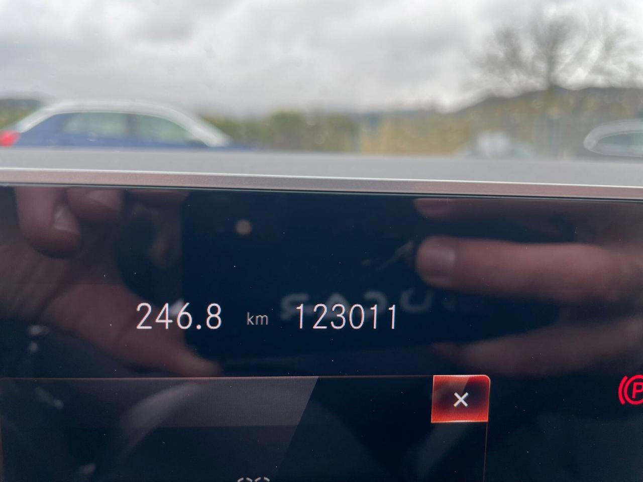 MERCEDES CLASSE A 180d PREMIUM AMG LINE *TETTO*