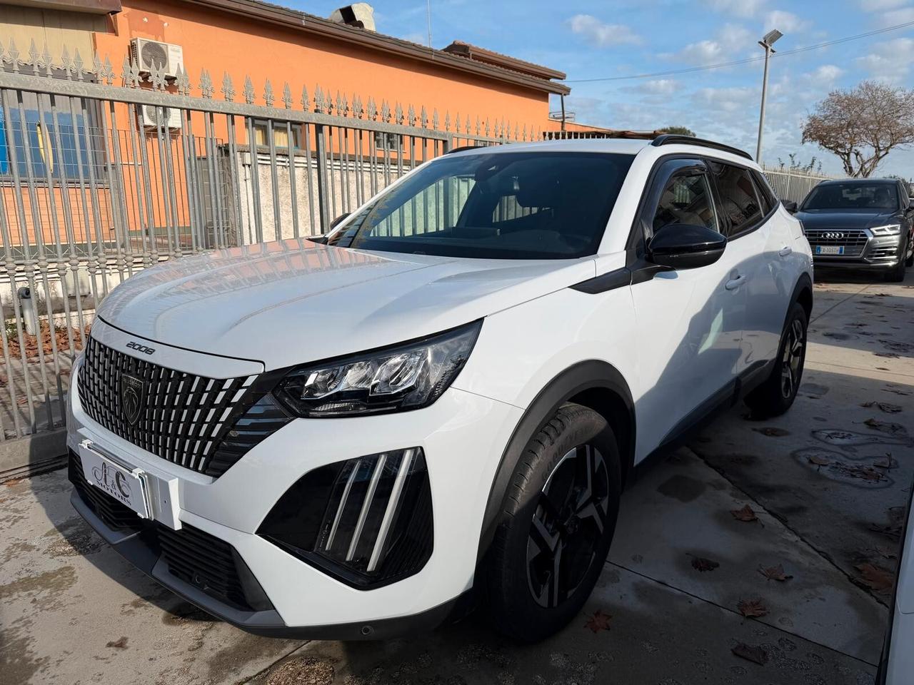 Peugeot 2008 PureTech 100 S&S Allure