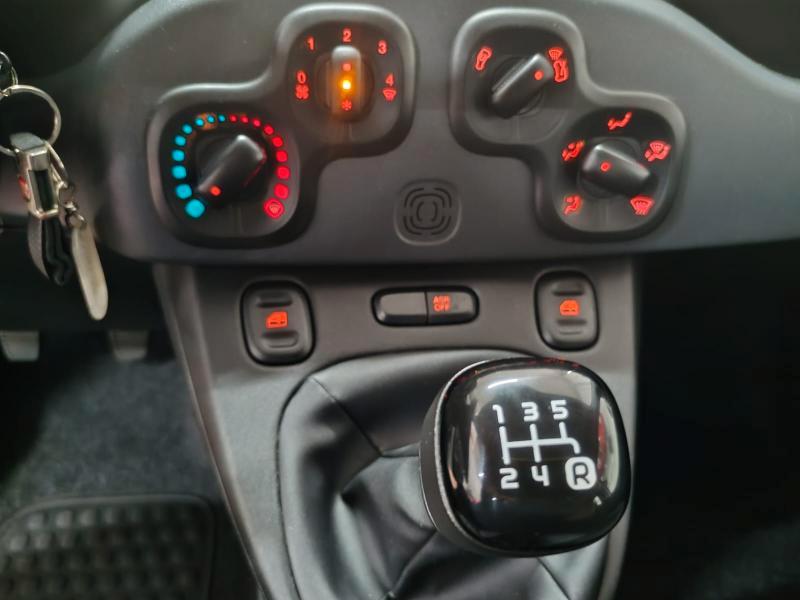 Fiat Panda 1.2 69cv BLUETHOOT COM. AL VOLANTE