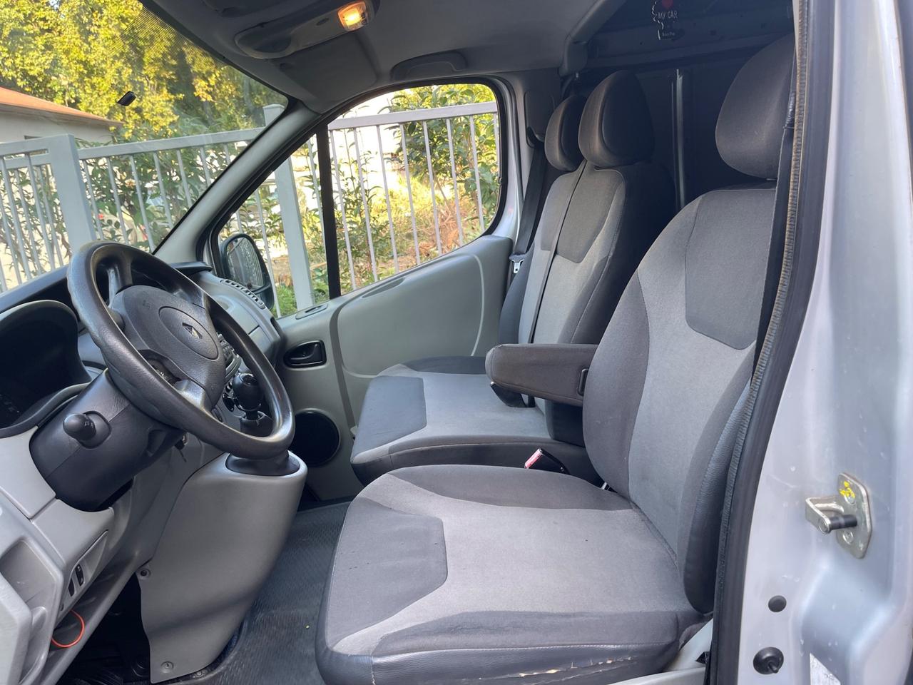 Renault Trafic T27 2.5 dCi/150 PC-TN Furgone DPF