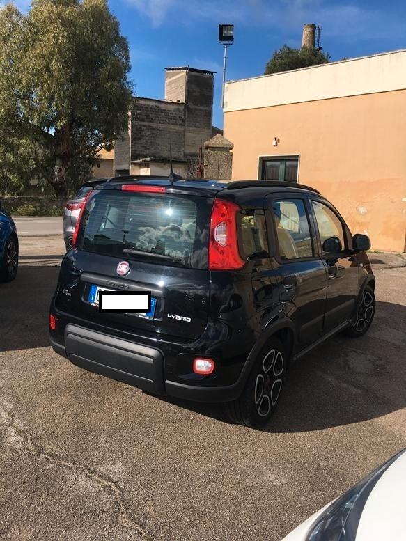 Fiat Panda 1.0 FireFly S&S Hybrid Sport