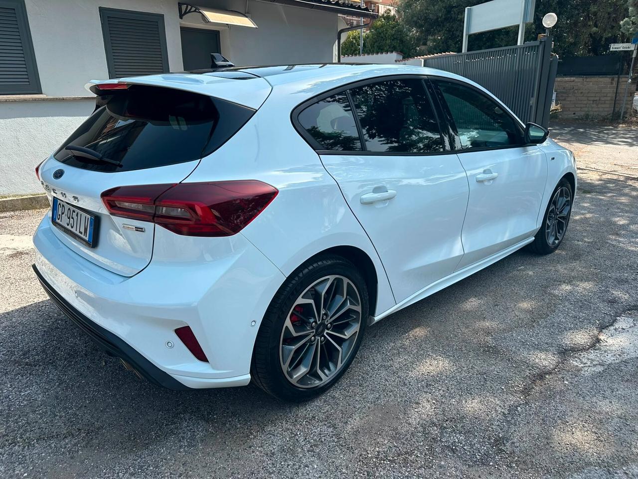 Ford Focus 1.0 EcoBoost Hybrid 155 CV 5p. ST-Line X