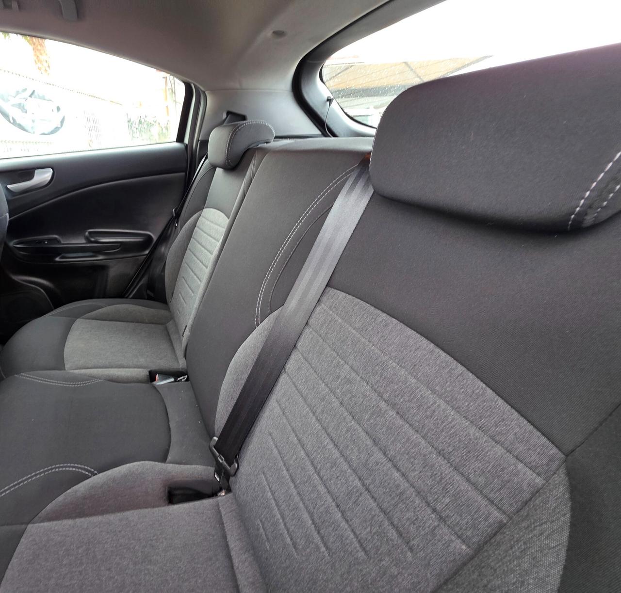 Alfa Romeo Giulietta 1.6 JTDm 120 CV Business