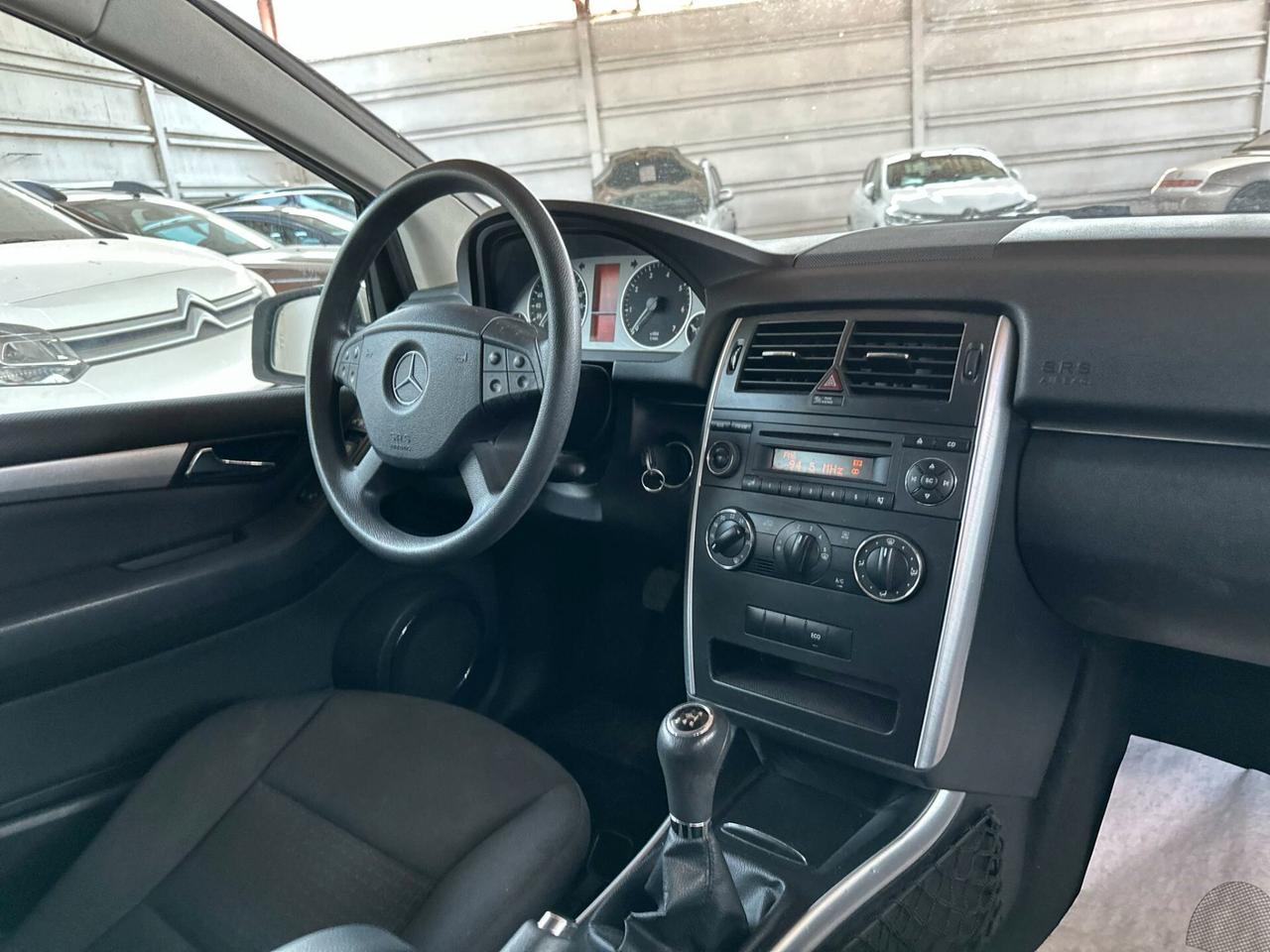 Mercedes-benz B 180 B 180 BlueEFFICIENCY Executive