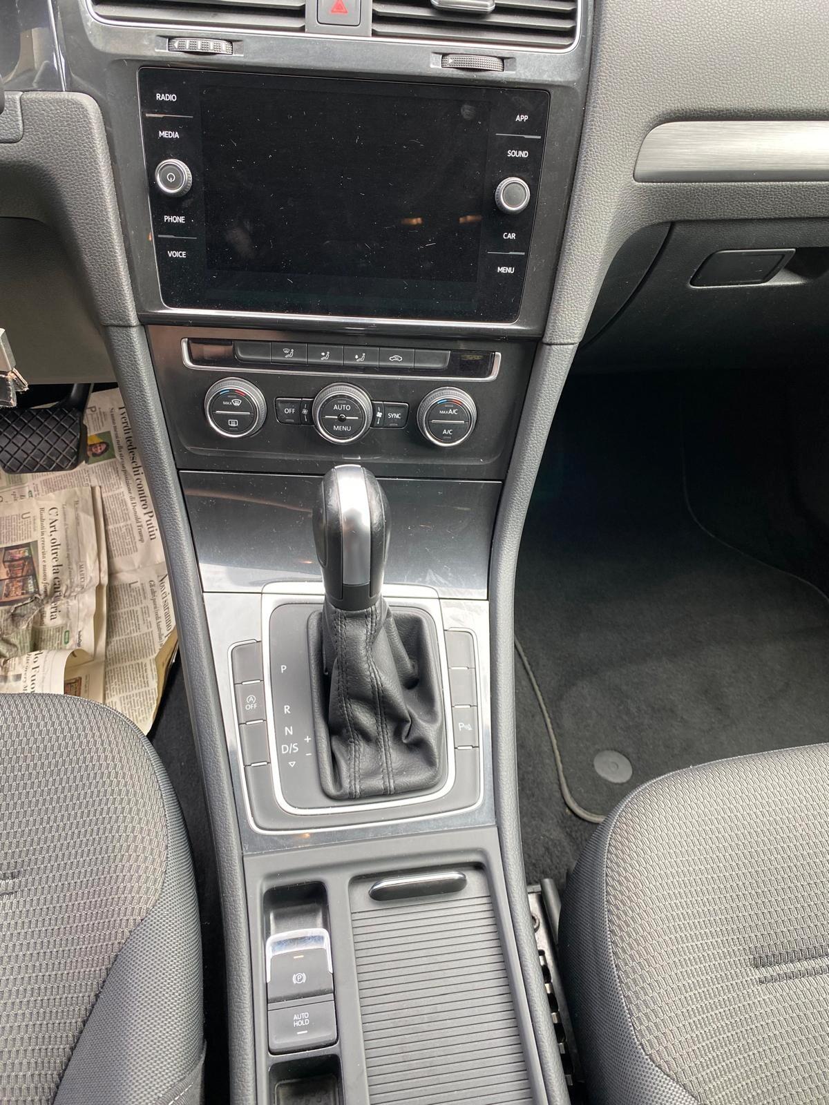 Volkswagen Golf Variant Golf Variant 1.5 TGI DSG 5p. Executive BlueMotione Tech.